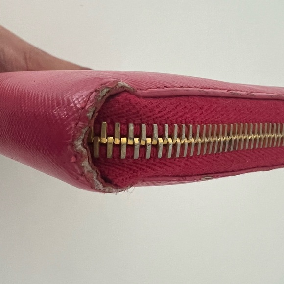 Prada Saffiano Continental Wallet - Picture 7 of 8